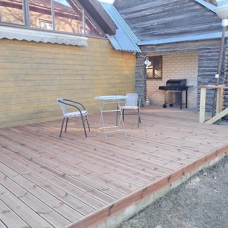 Cozy And Spacious With A Sauna In Tartu! Διαμέρισμα *